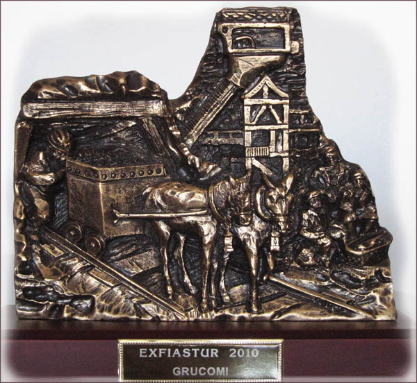 Trofeo de Grucomi para la Exfiastur 2010